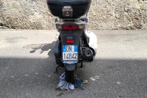 scooter Suzuki sexteen 151
