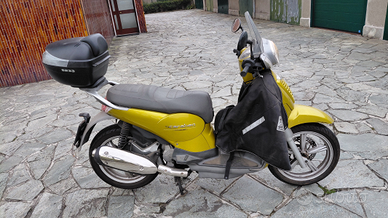 Aprilia scarabeo 125
