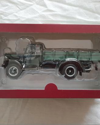 FIAT 634 N ANNO 1937 ( TEST HACHETTE ) SCALA 1-43