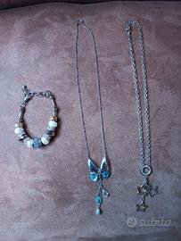 due collane e un braccialetto. Morellato.