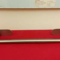 Portatovaglia bagno in metallo satinato