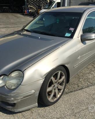 Ricambi Mercedes Classe C SportCoup C220 2005