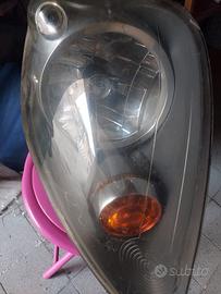 fanale destro ford fiesta 2007