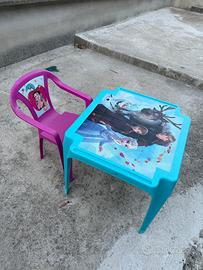 Sedia e tavolino bambina