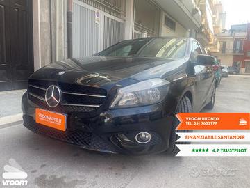 MERCEDES Classe A (W176) A 180 Dark Night E...