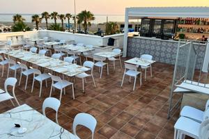 Vendita attività drinkeria e ristorazione