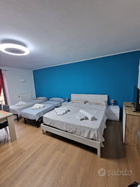 Monolocale con terrazzo - stagionale