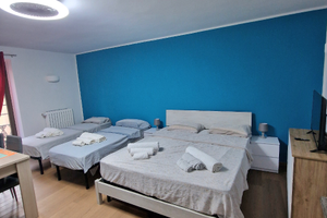 Monolocale con terrazzo - stagionale