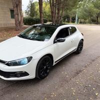 Volkswagen Scirocco 2.0 TDI 140CV DPF