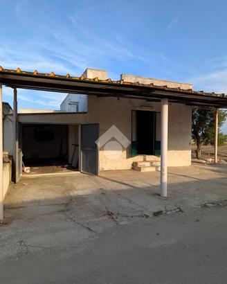 VILLA SINGOLA A MARGHERITA DI SAVOIA
