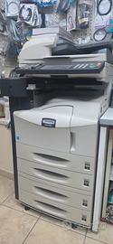 N 2 PEZZI KYOCERA KM4050 CON FINISHER 