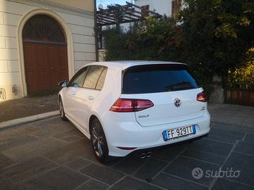 VOLKSWAGEN Golf 7ª serie - 2016
