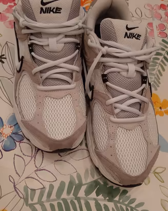 scarpe NIKE TG. 45