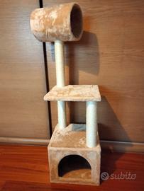 tiragraffi e gioco per gatti 