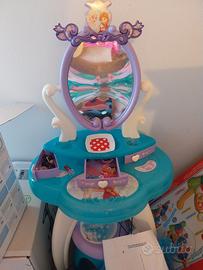 Banchetto principesse,specchio e cucinetta masha