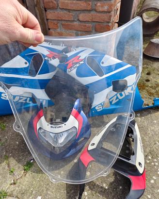 gsx-r k1 750