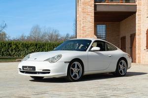 Porsche 996 (911) CARRERA - POR00271