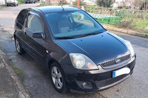 Ford Fiesta 1.4 tdi 