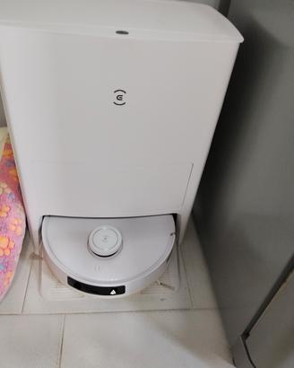 Ecovacs Deebot T20 OMNI 