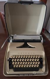 Macchina da scrivere Triumph Gabriele 10