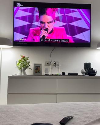 TV 65" Q6F 4K Smart QLED TV