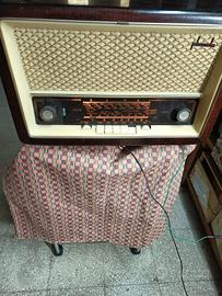 Radio Phonola Mod. 689
