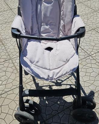Passeggino Chicco come da foto. Leggero.