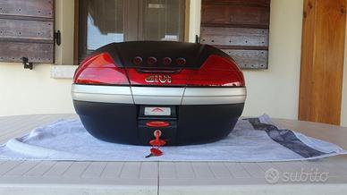 Bauletto GIVI V46 con piastra