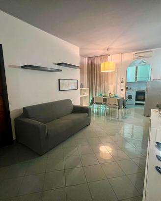 Appartamento con Piscina e Campo da Tennis