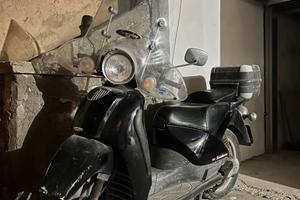 Scooter Aprilia 125 anno