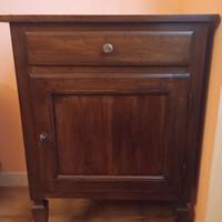 Comodino legno antico