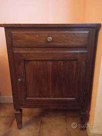Comodino legno antico