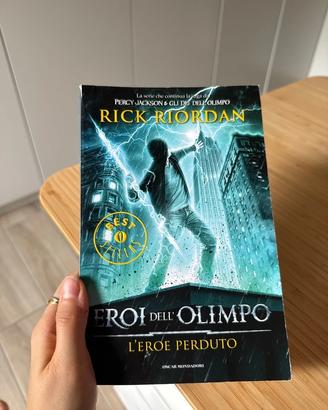 Eroi dell’Olimpo. L’eroe perduto - Rick Riordan