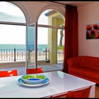 Appartamento fronte mare