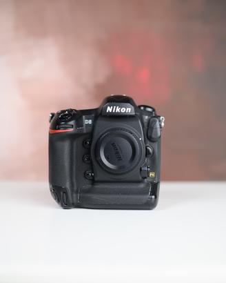 Nikon D5 Nital con 190.000 scatti