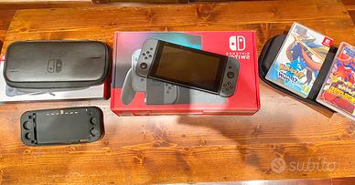 Nintendo switch (completa) + ultimi 2 pokemon