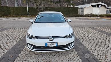 VOLKSWAGEN Golf 8ª serie - 2020