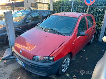 Fiat Punto 1.2i BENZINA...!!! OK NEOPATENTATI...!!