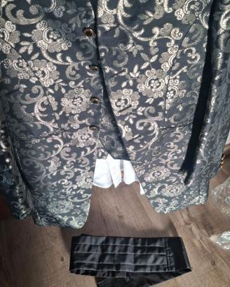 Vestito da uomo