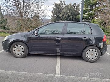 VW GOLF