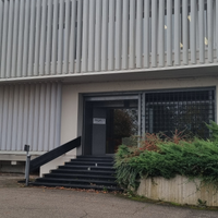 Uffici commerciali a Cento 235mq