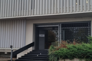 Uffici commerciali a Cento 235mq