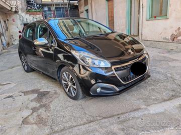 Peugeot 208 1.6 HdI come nuova