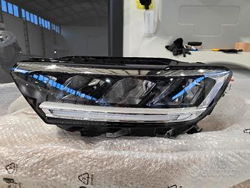 T-Roc faro led Sinistro