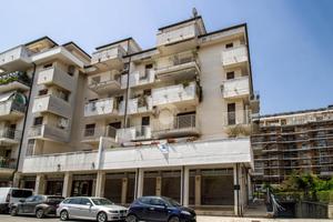 NEGOZIO A PORTO SANT'ELPIDIO