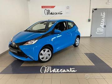 Toyota Aygo 1.0 VVT-i x-play TSS