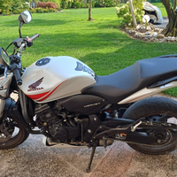 Honda hornet 600