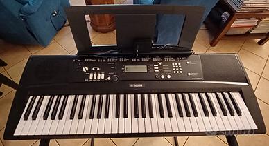Tastiera Yamaha EZ 220
