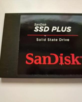 SanDisk SSD Plus 240GB usato