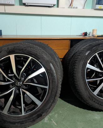 Set 4 Cerchi in Lega 18" Originali Toyota